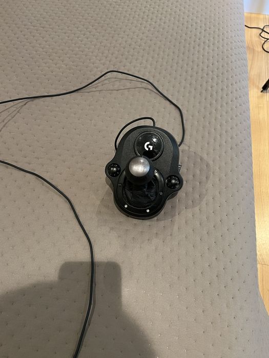 Volante logitech G29 + mudancas