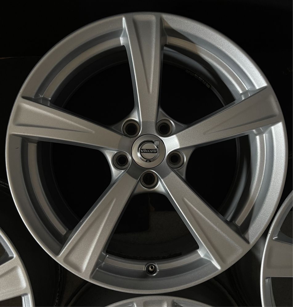 Диски Volvo R18 5x108 Et42.5 8J. XC60/XC70/XC90/V60/V70/V90/S60/S90