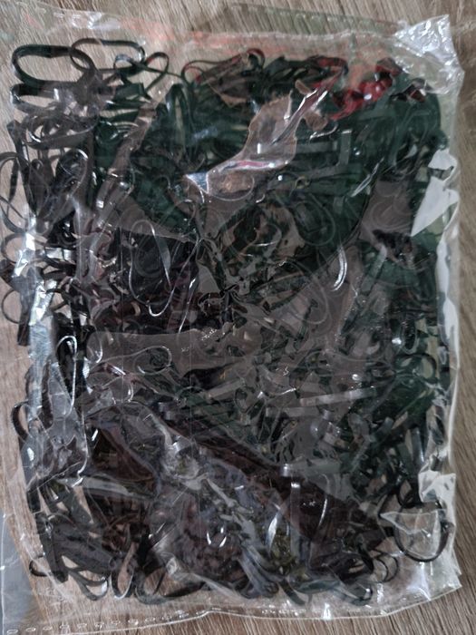 Gumeczki do włosów czarne 500sztuk