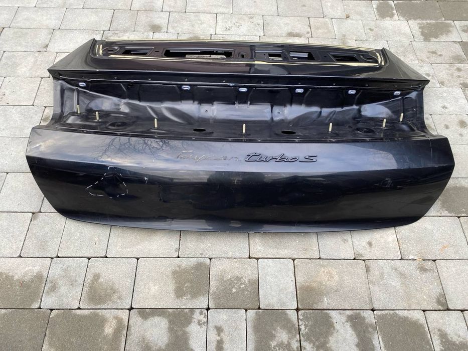 Porsche taycan 9j1 кришка багажніка