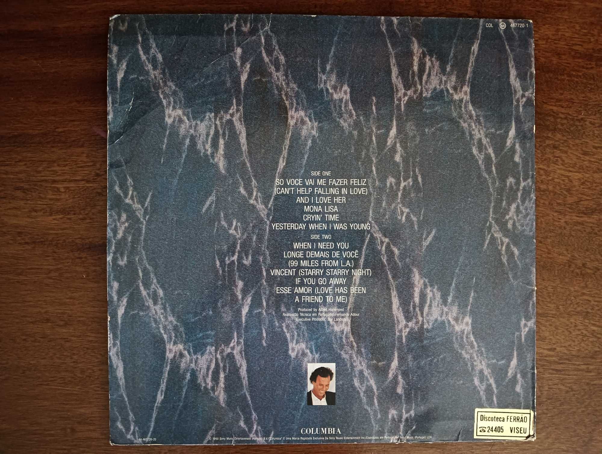 CD Vinil  com músicas  de um grande cantor