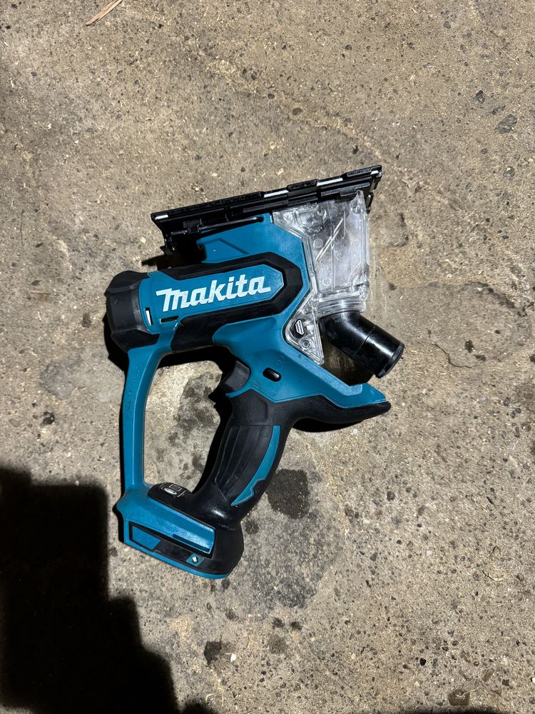 Makita DSD 180 wycinarka