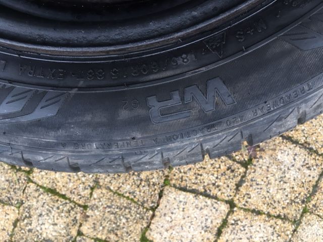 Opona Zimowa Nokian WR 88T XL 185/60/15