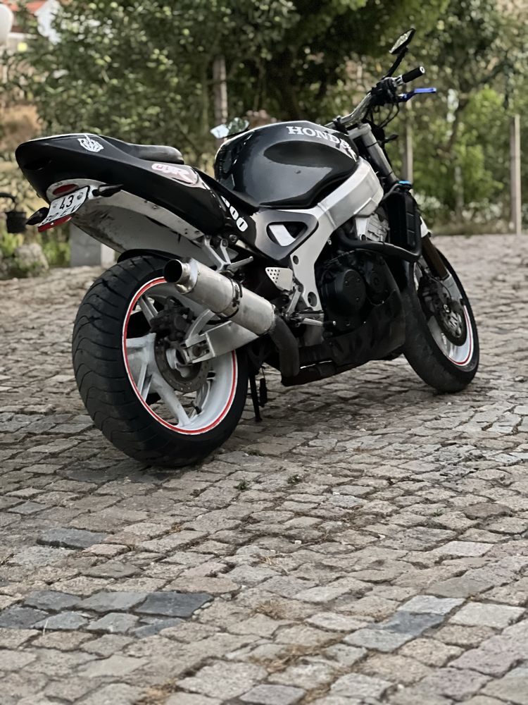 Honda cbr 900 rr fireblade