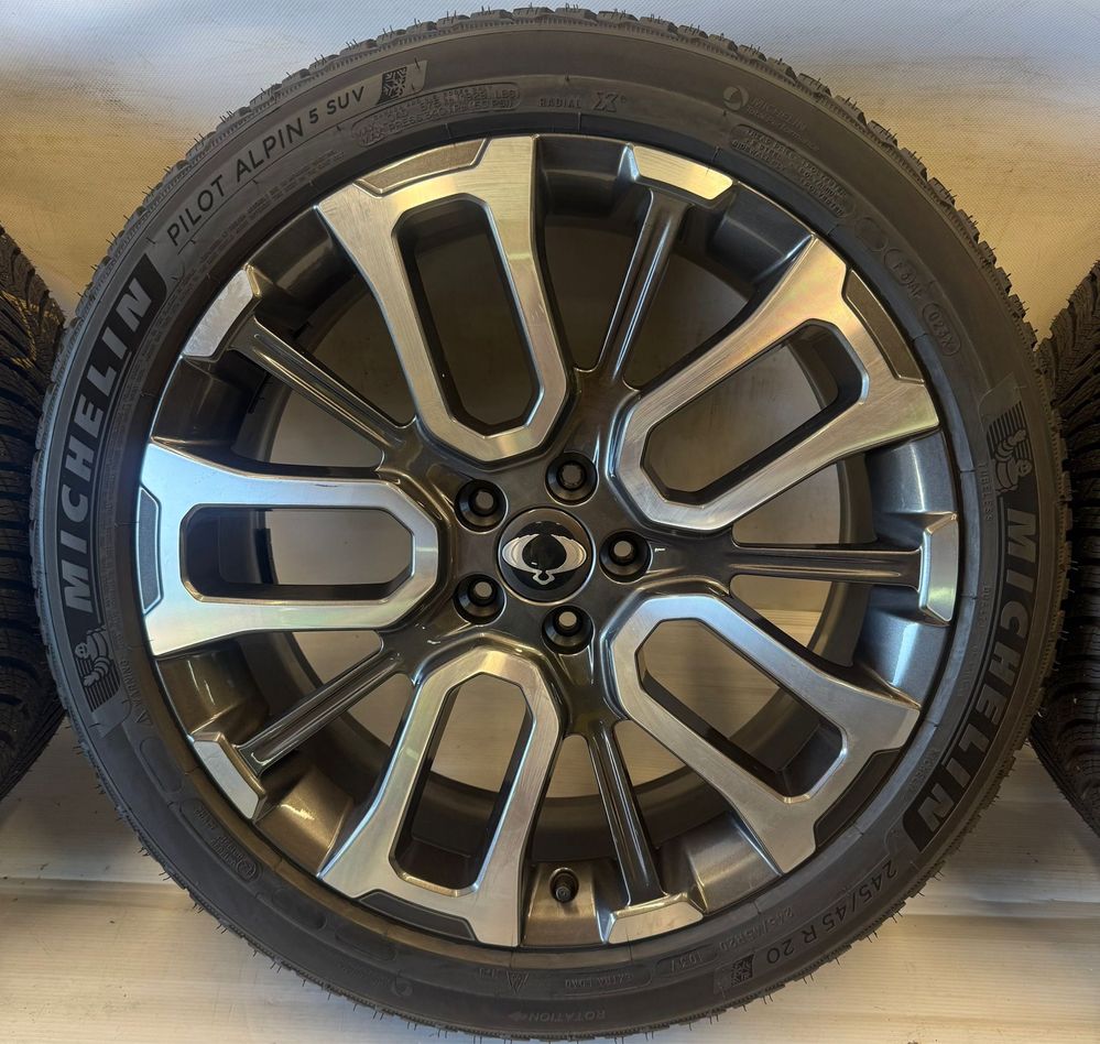 SsangYong Torres EV Koła Alu 245/45r20 Michelin zima Oryginał Nowe !
