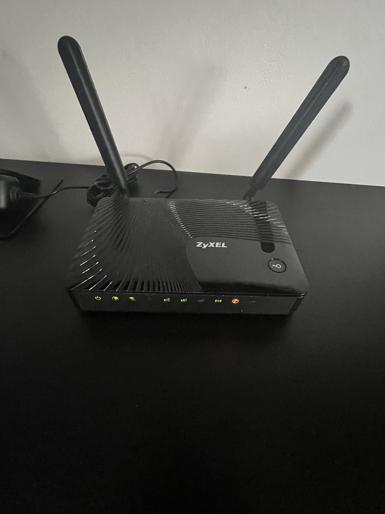 Router na SIM Zyxel LTE3311