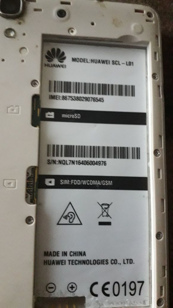 Telefon Huawei SCL-L01