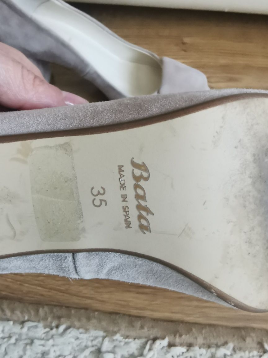 Buty Bata roz 35