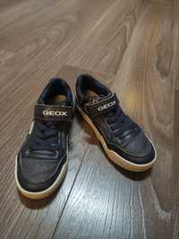 Geox buty skórzane rozm 33