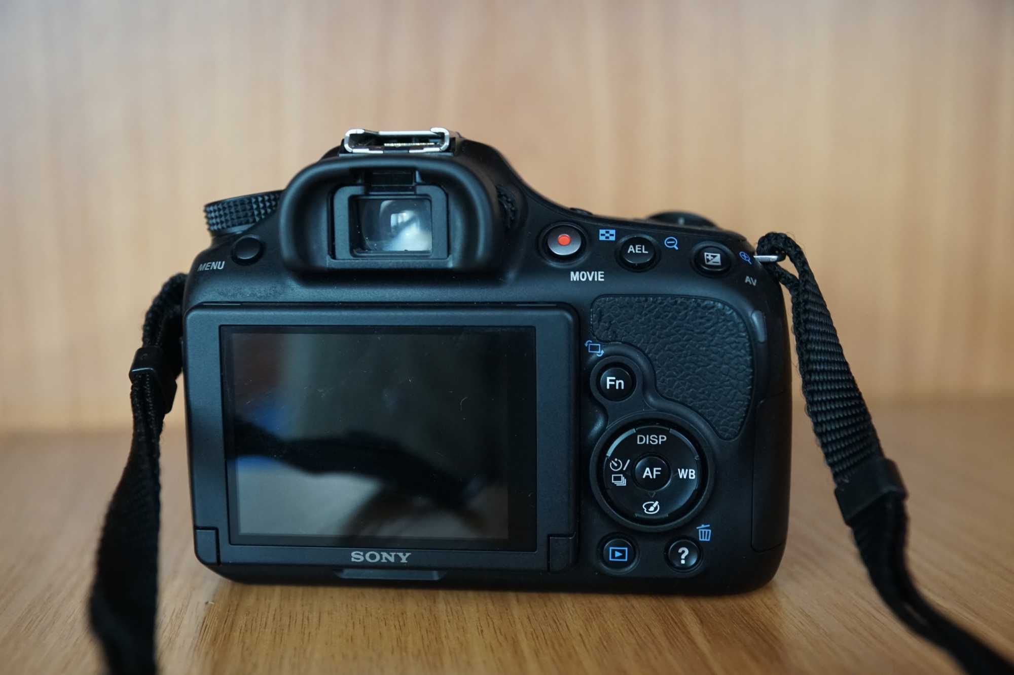 Дзеркальний фотоапарат Sony SLT-A58 (Sony α58)(пробіг 4455+/-)