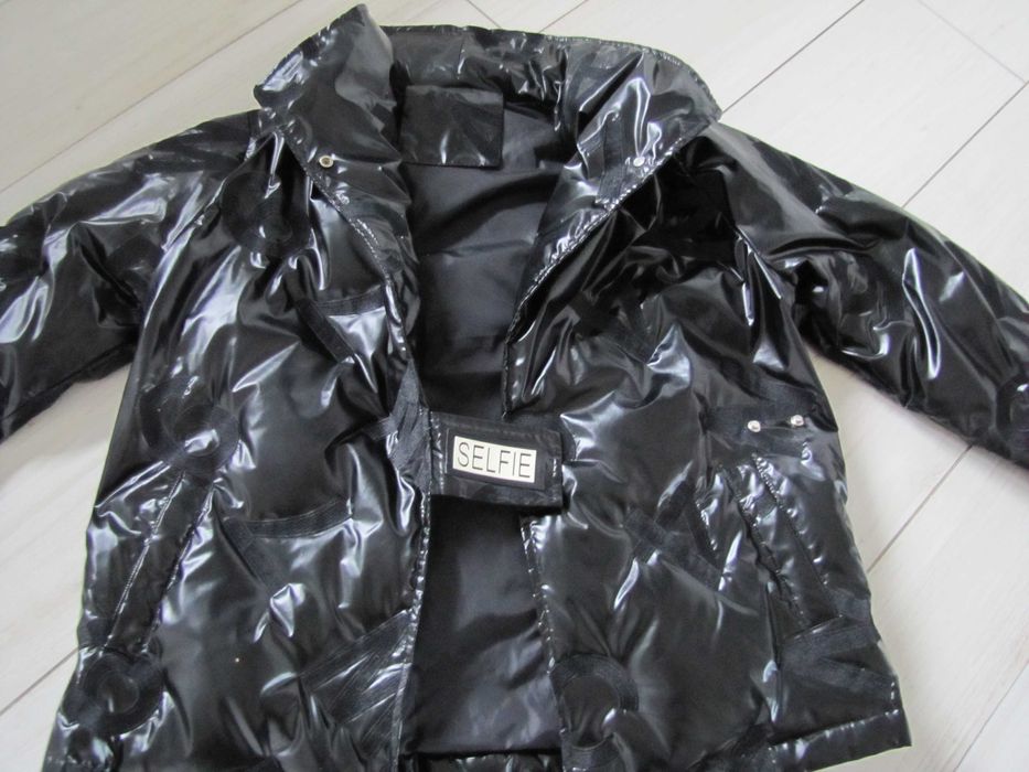 super kurtka z regulowaną szerokością w talii