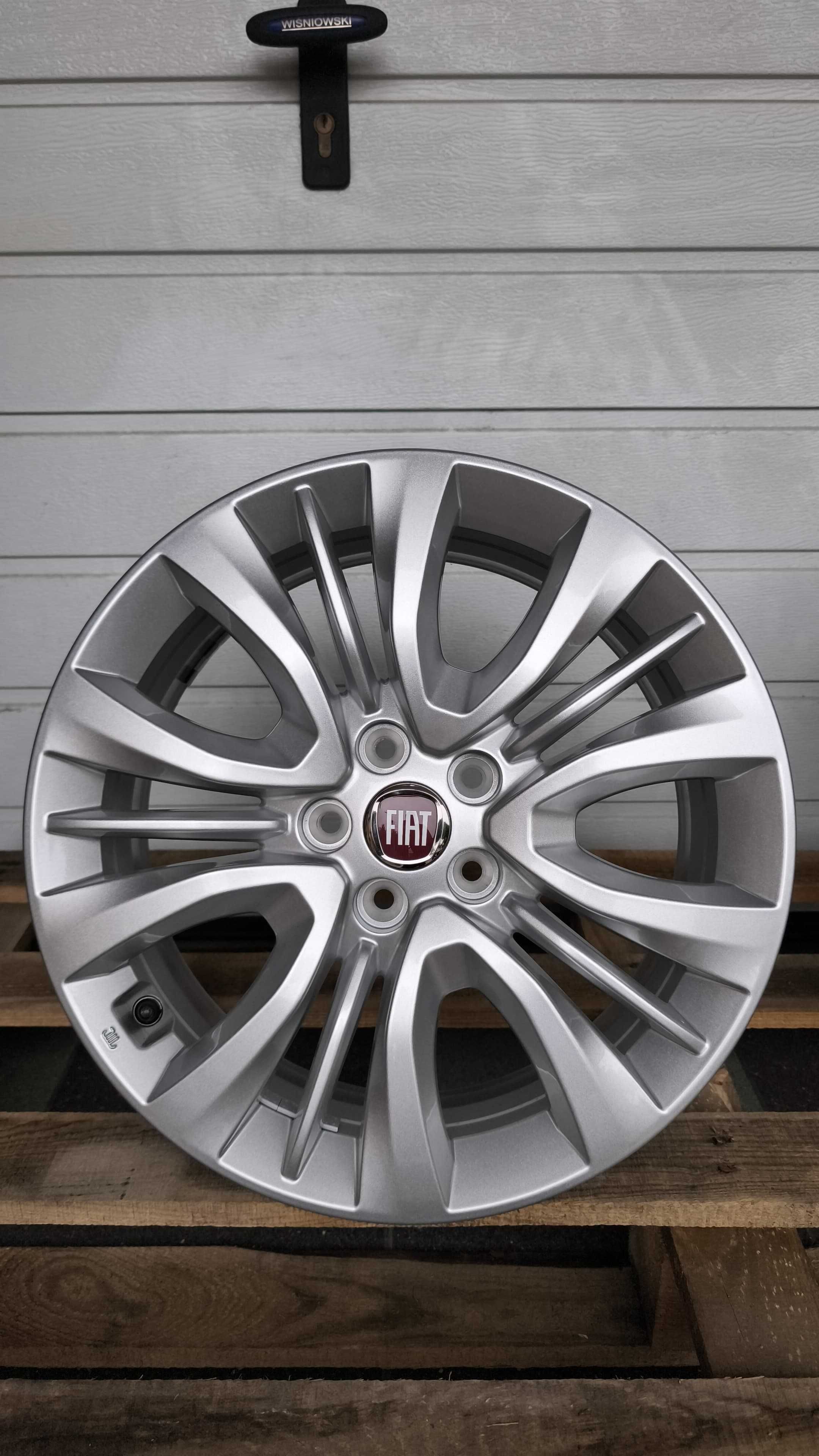 Felgi aluminiowe Fiat 500L Tipo Doblo 263 16'' 5x98 Et39 NOWE (GD1193)