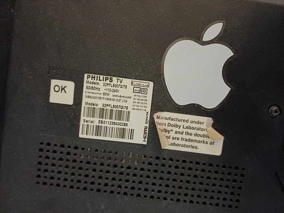 TV LED Smart Full HD Philips 32 polegadas com suporte de parede