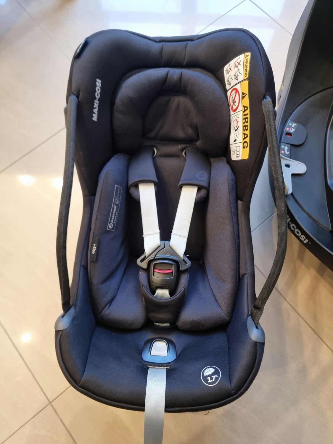 Fotelik Maxi-cosi Coral 360 + baza Familyfix 360