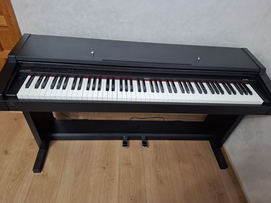 Продам пианино стан нового