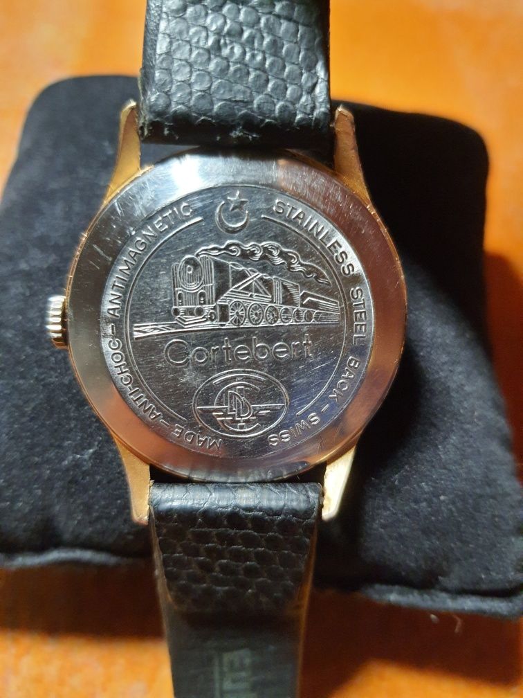 Cortebert vintage gold