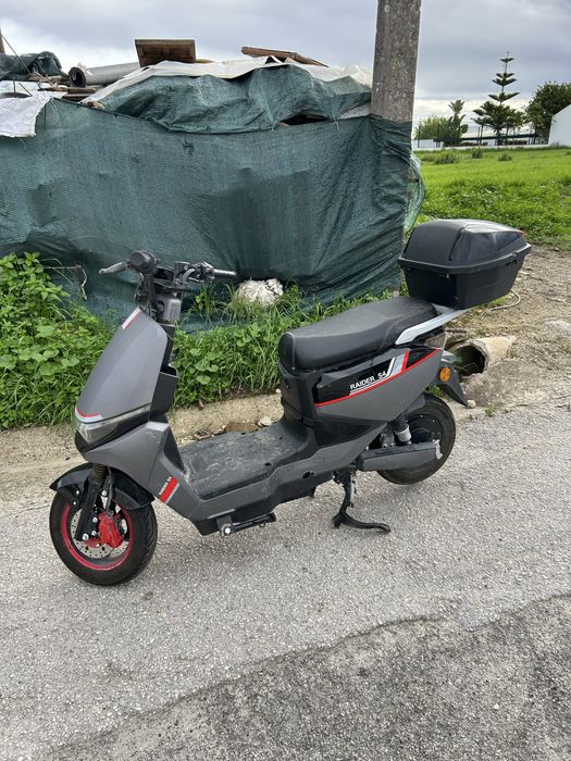 Mota eletrica menos de 1000km