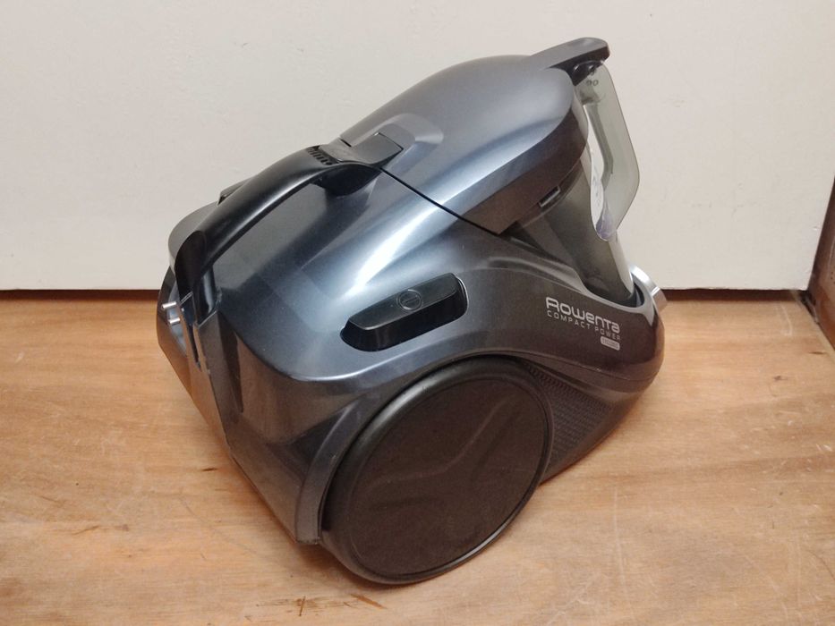 Пылесос Rowenta Compact Power Cyclonic RO3766EA