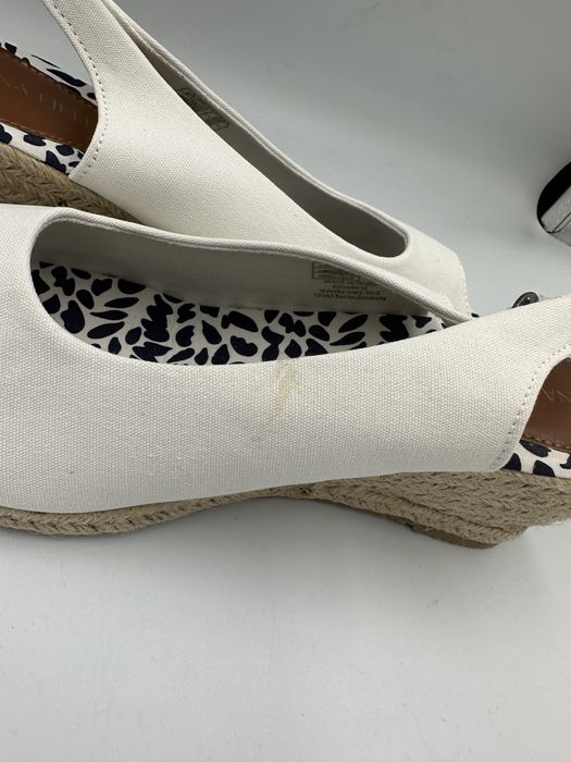 Espadryle na koturnie białe Anna Field 40