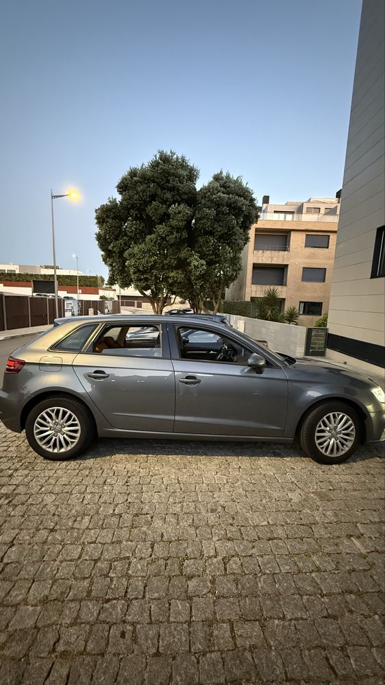 Audi A3 Sportback 2016 - Manual
