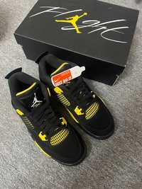 Jordan 4 Retro black and yellow