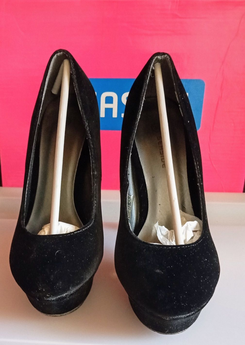 Pumps da marca Seaside N.36.