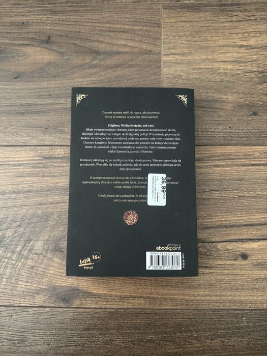 Nowa Książka „The wave” Monika Rutka