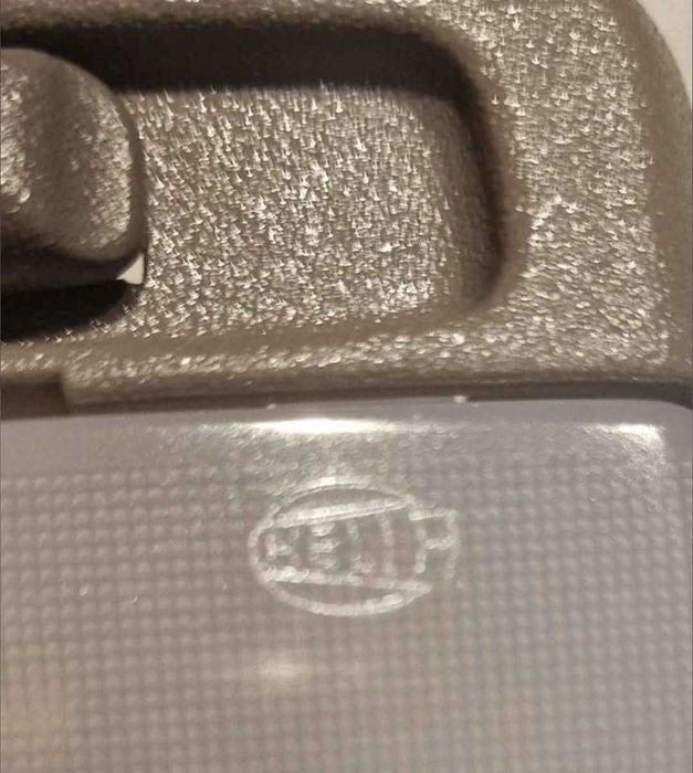 Luz interior Nissan terrano 2 Ford Maverick NOVO ORIGINAL hella
