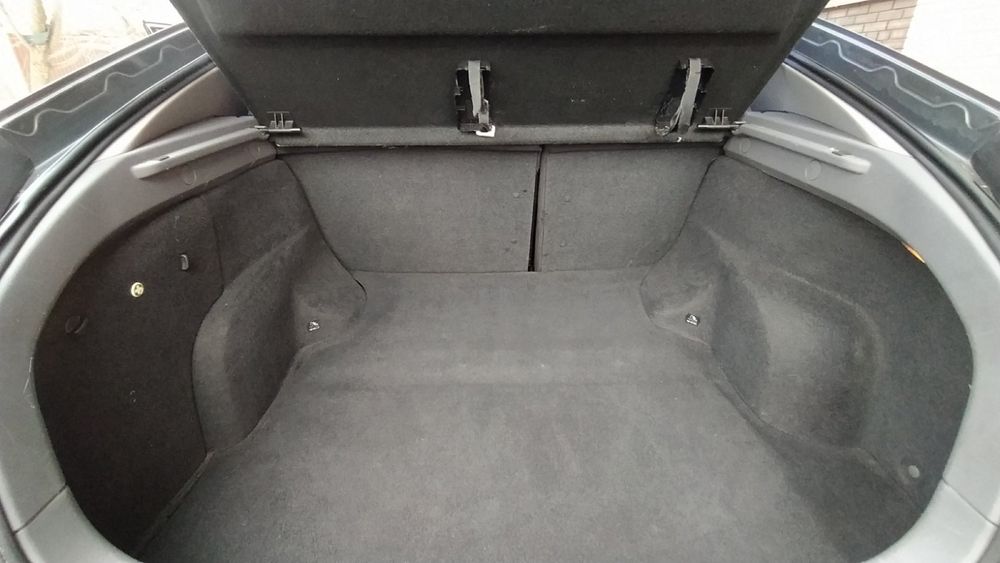 Автомобіль nissan primera