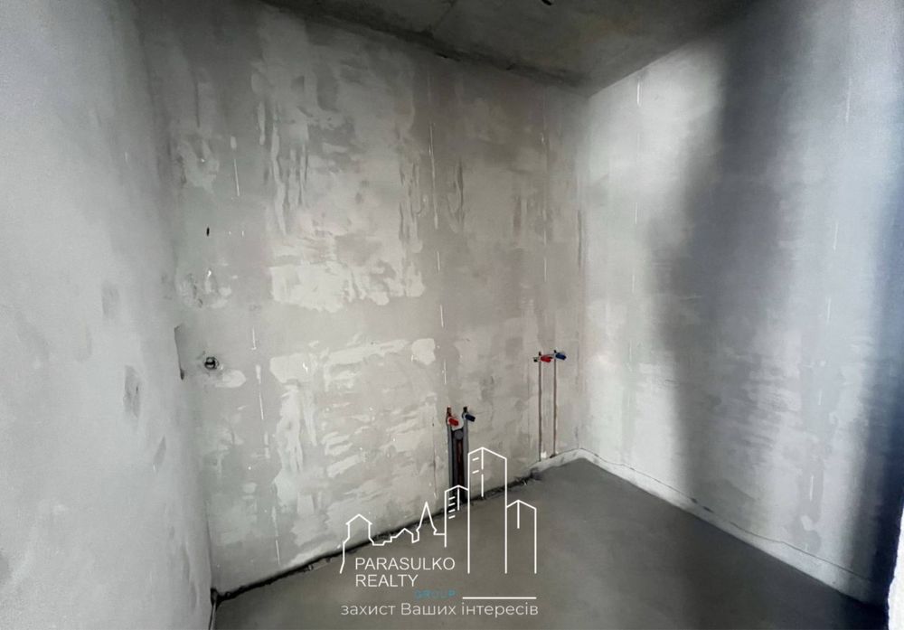 Нова, двостороння квартира, світла та сучасна!