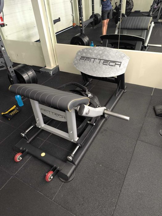 Máquina Hip Thrust FFITTECH