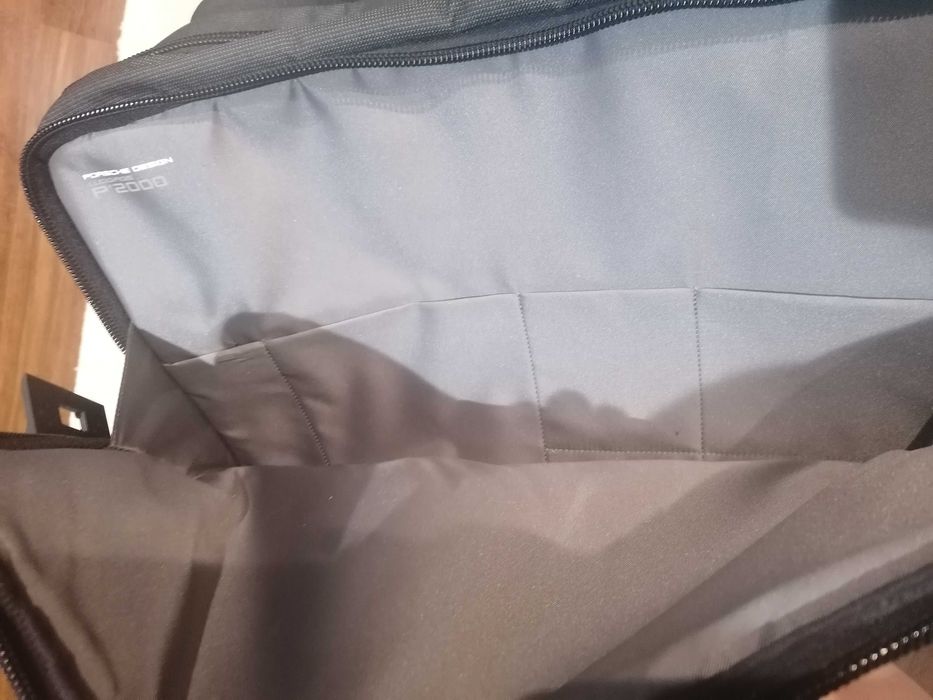 Mala Trolley Computador Porsche Design Roadster P'2000