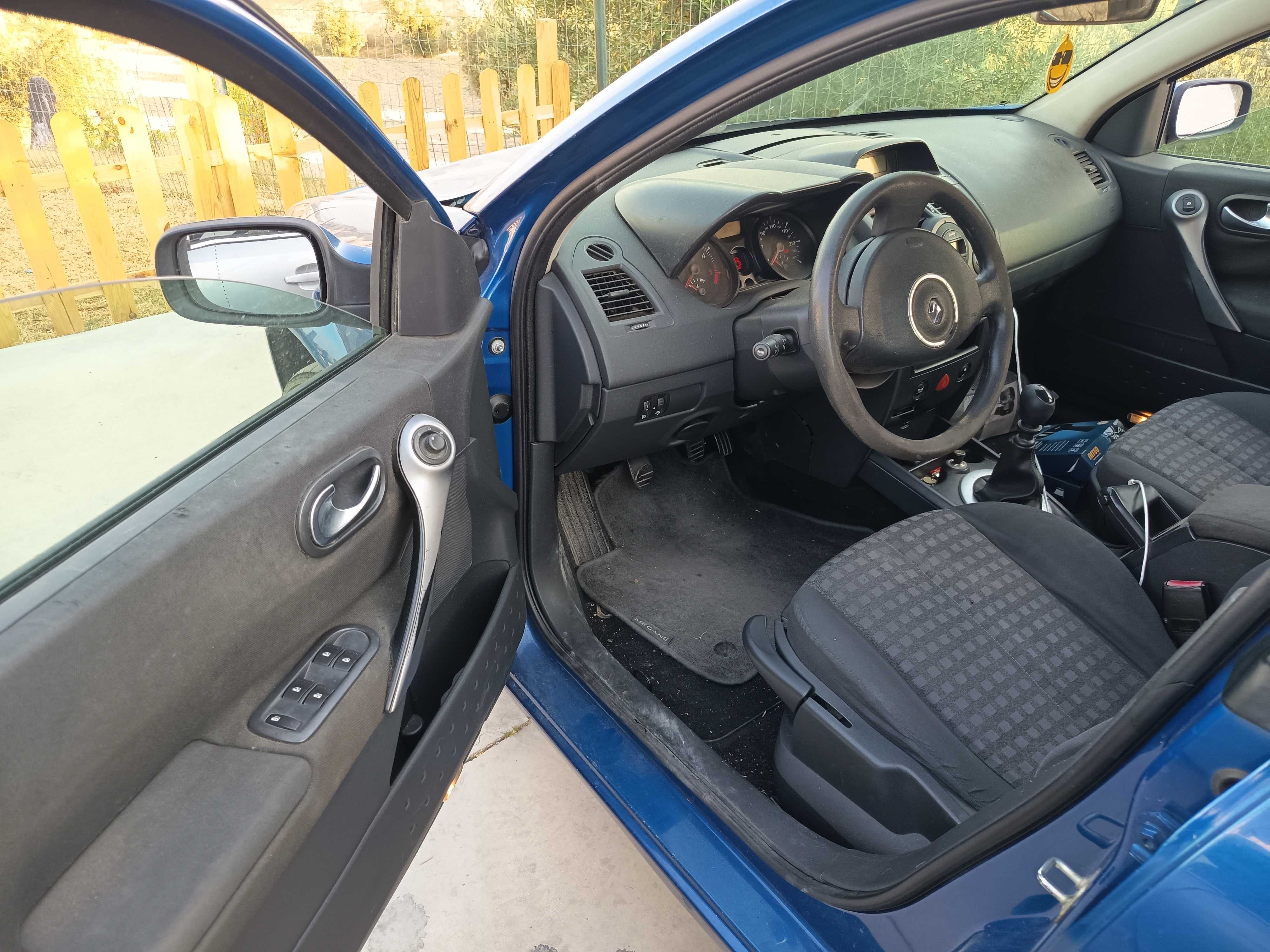 Carro Megane 2  2006