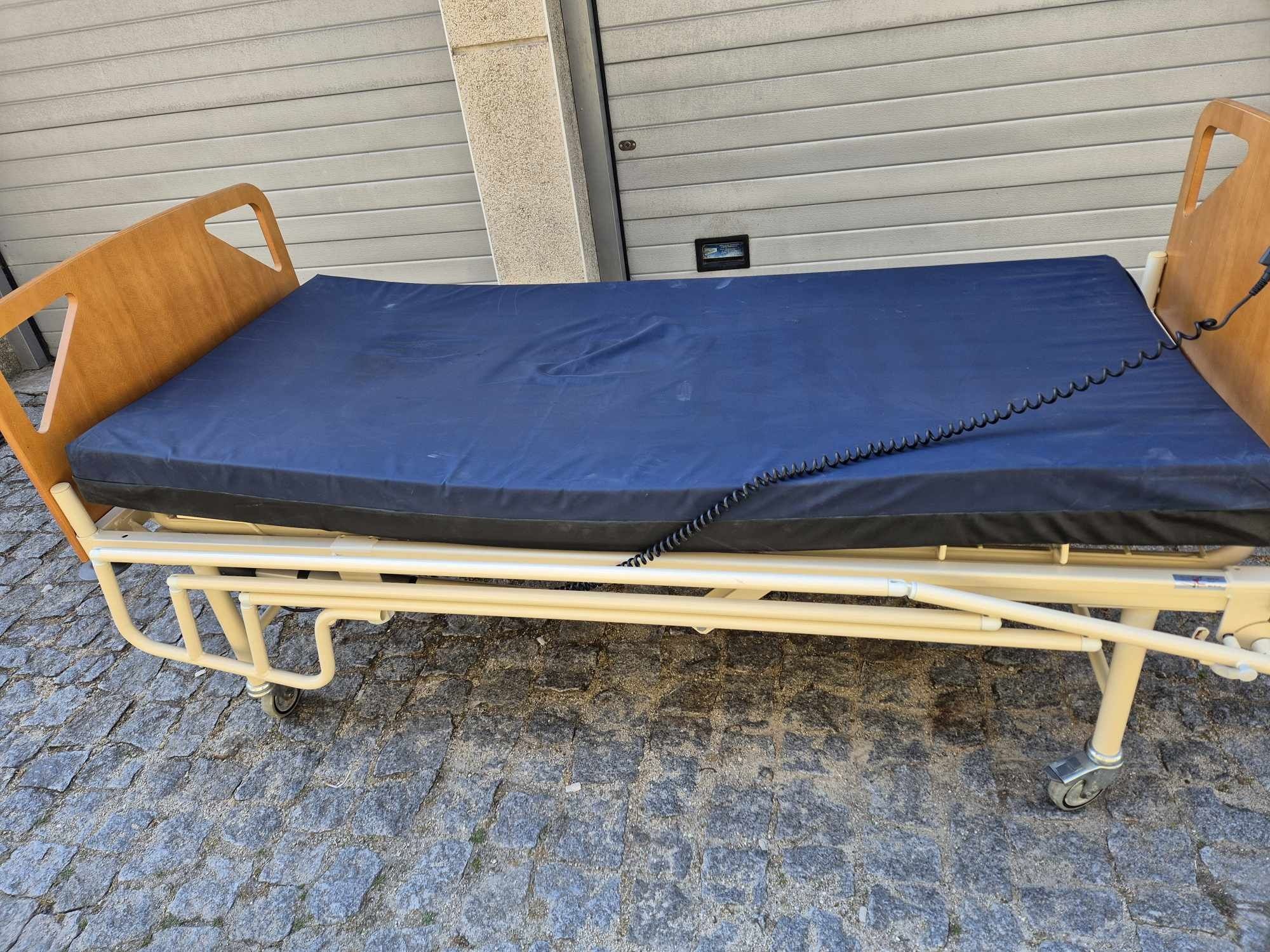 Cama articulada hospitalar  eletrica