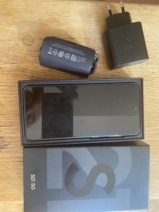 Samsung s 21 ( 8 /256)