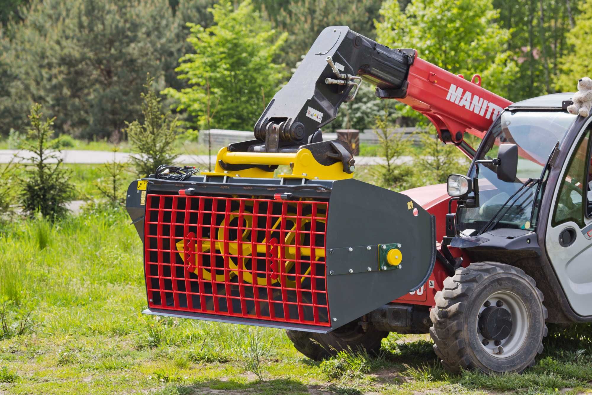 Mieszalnik do betonu hydrauliczny do ładowarki ,koparki 575 l\poj