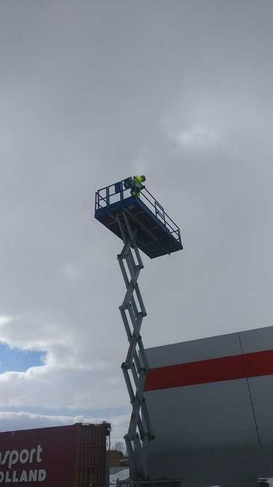 Ножничний підйомник 8-10 метрів. Оренда, прокат.