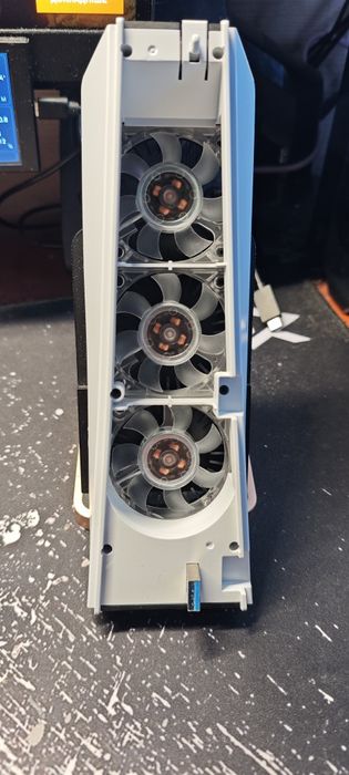 охлаждающий вентелятор PS5