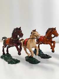 Фигурки лошадей Дикий запад.