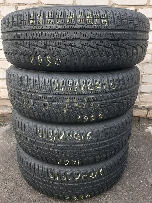 Шини б/у 215/70R16 Hankook зима.
