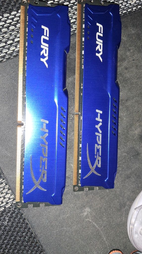 AM3+ ASRock n68-vs3fx,AMD fx-6100,ddr3 1800 16gb Kingston ,набор
