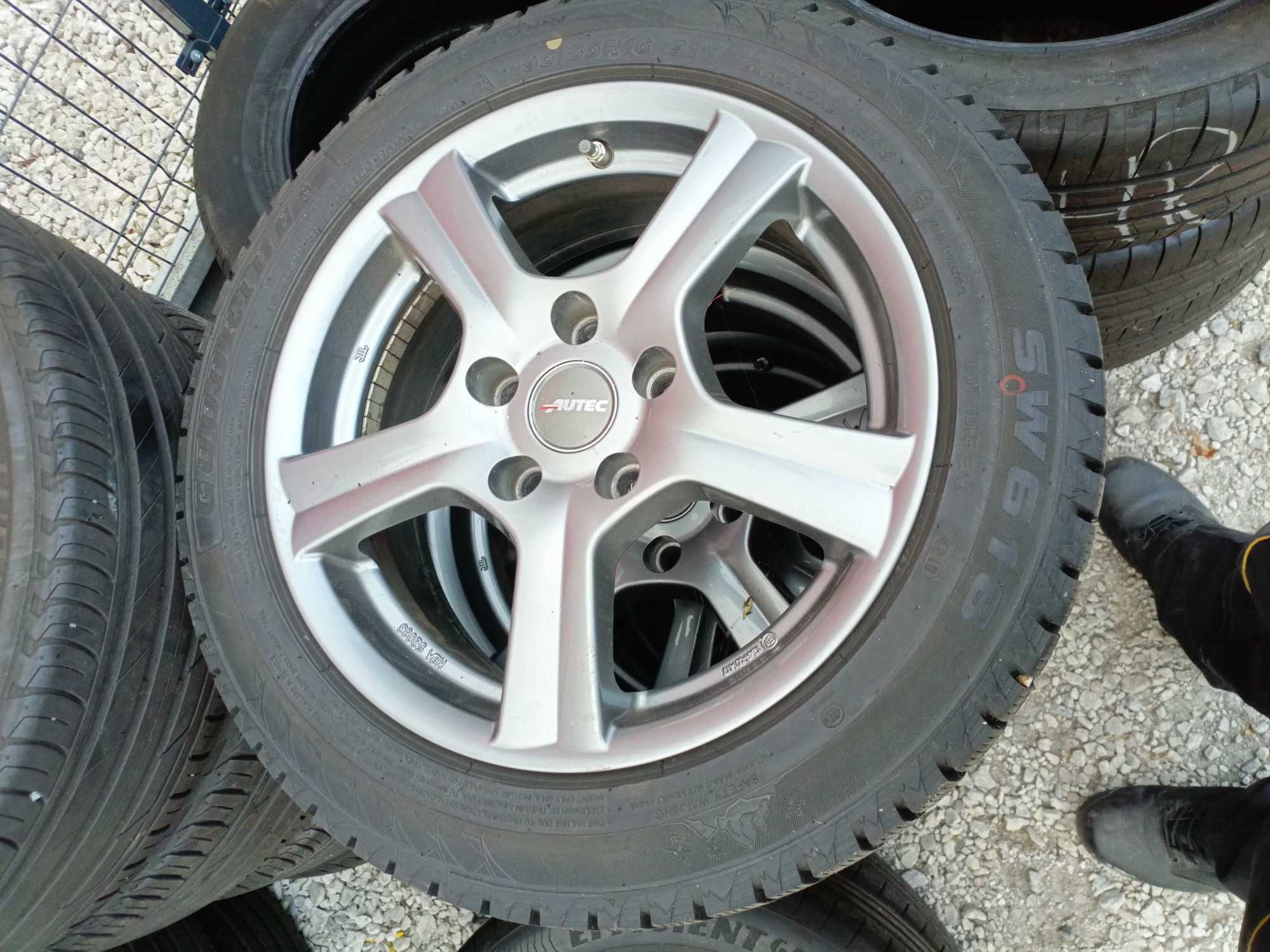 koła aluminiowe zimowe Dacia Renault Nissan 195/55/16 Goodride
