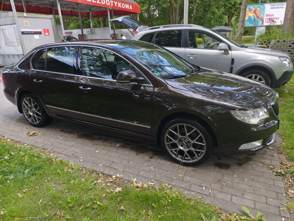Skoda superb 2  2.0 TSI