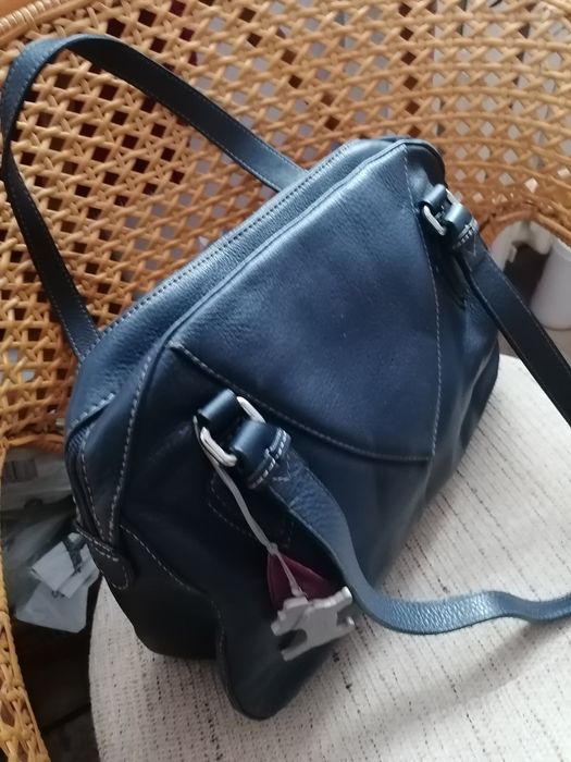 Torebka damska firmy Radley - skóra naturalna - kolor granatowy.