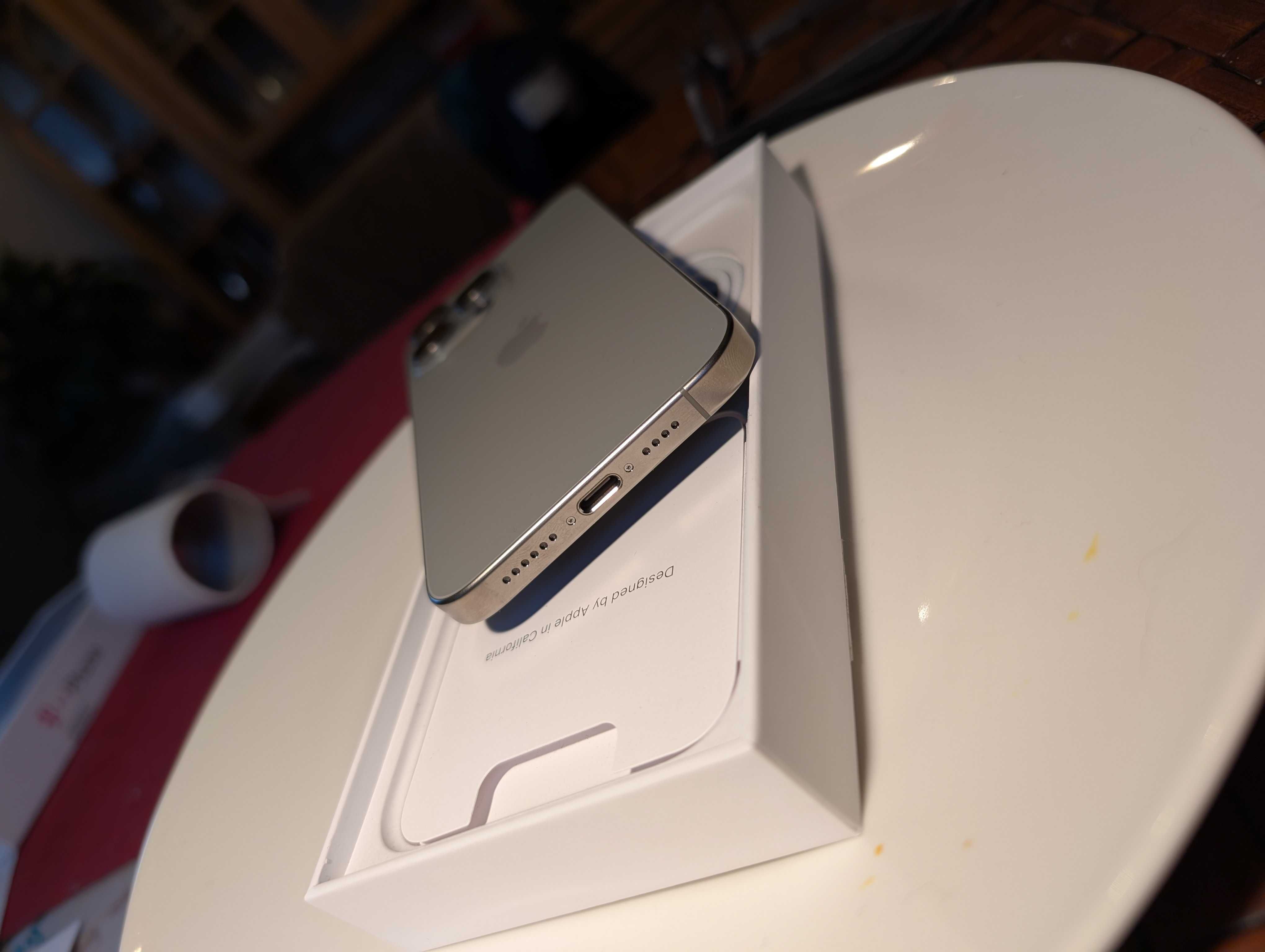 iPhone 15 pro max 256 Gb nowy gwar 6 razy ładowany