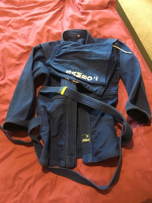 Продам кимоно для дзюдо