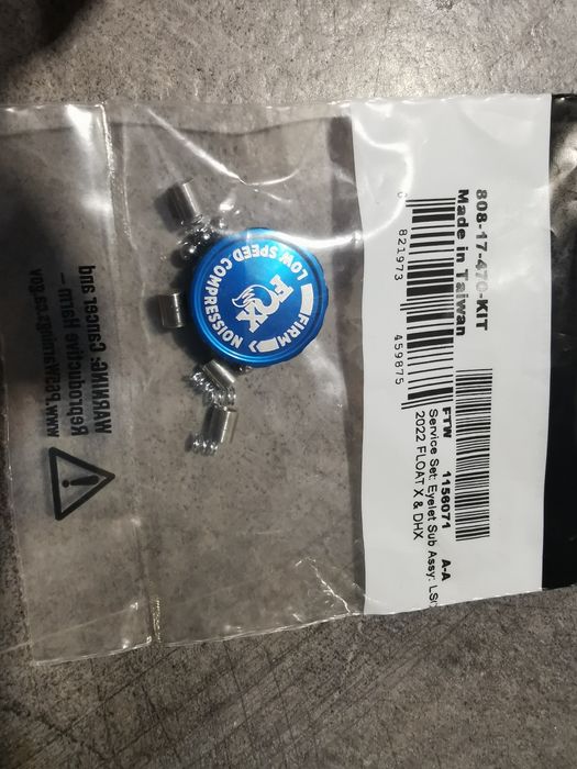 Fox pokrętło regulacji kompresji dla dampera Fox Float X oraz DHX 2022