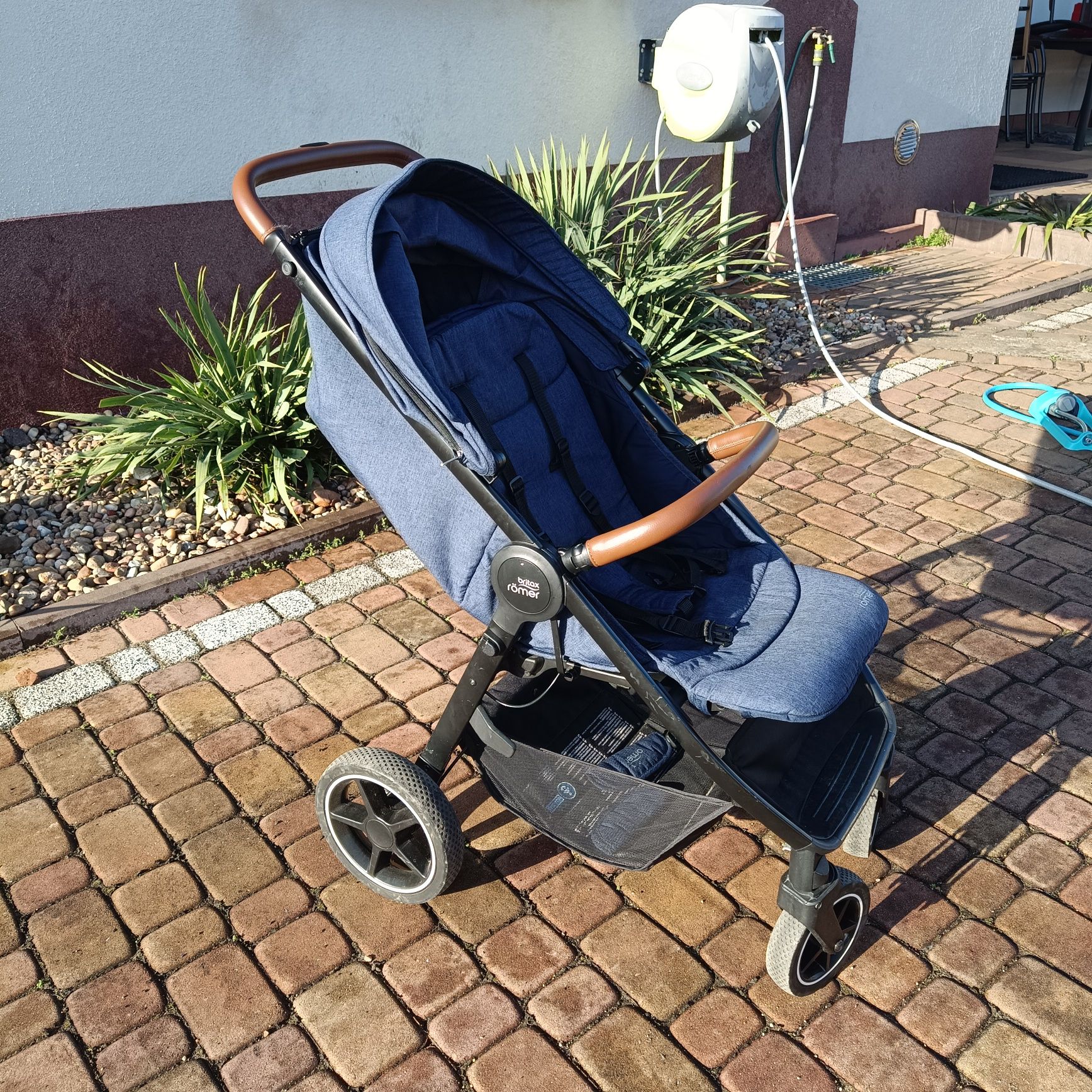 Wózek britax Romet niebieski b-agile-r