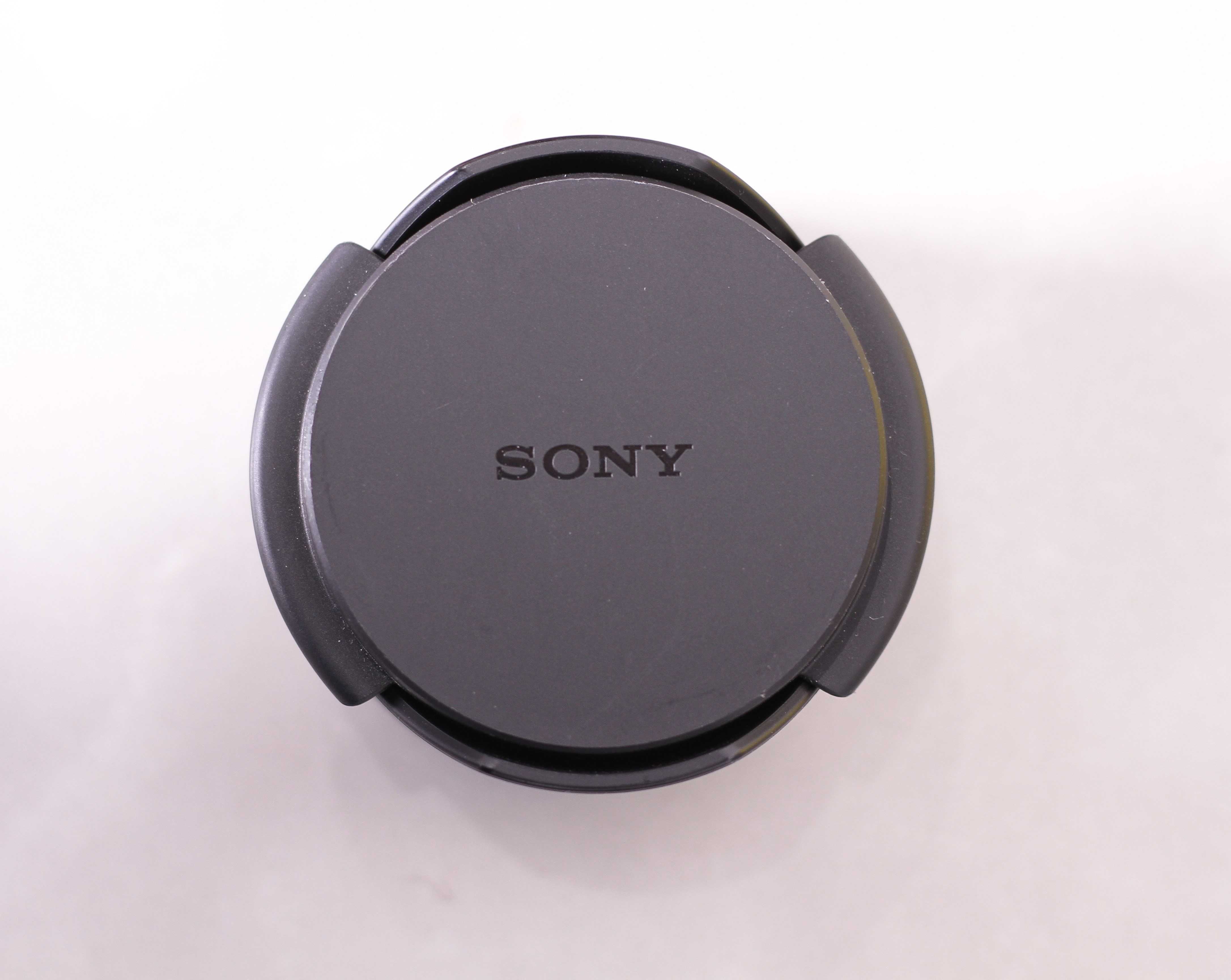 Sony  E ultra wide converter x0.75 VCL -ECU1