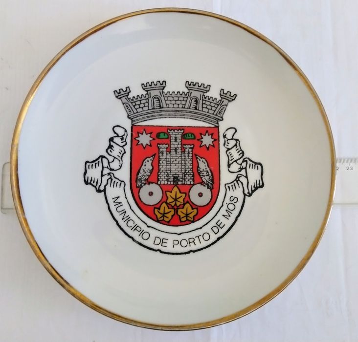 Pratos decorativos de Porto Mós,